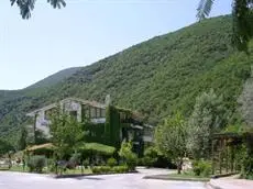 Agriani Hotel 