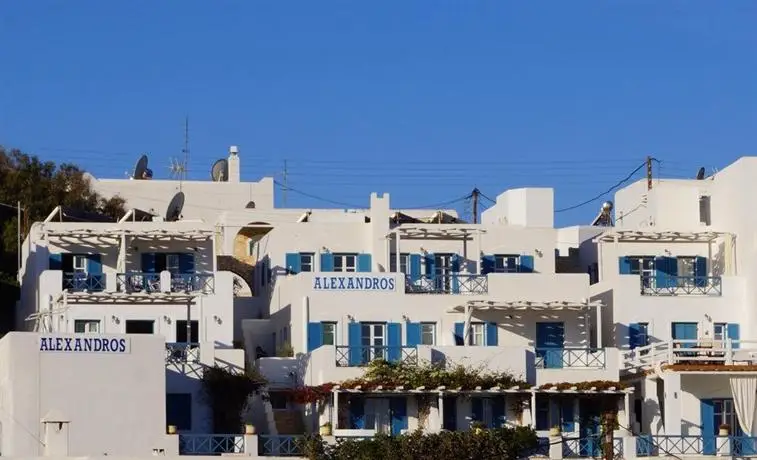 Alexandros Apartments Paros
