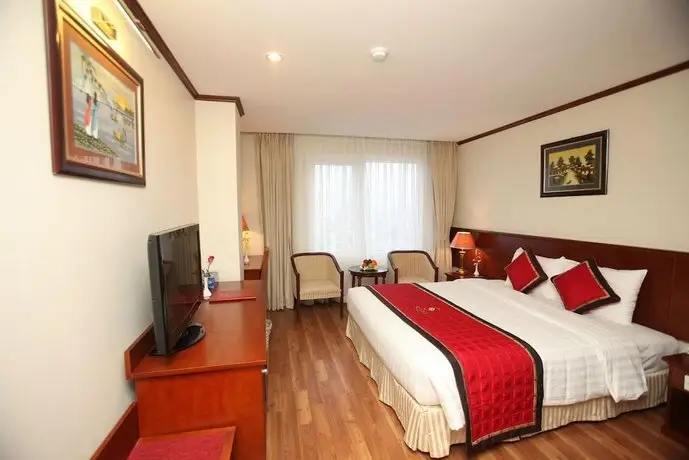 Sunny 3 Hotel room