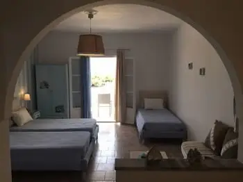 Eleana Studios Paros 