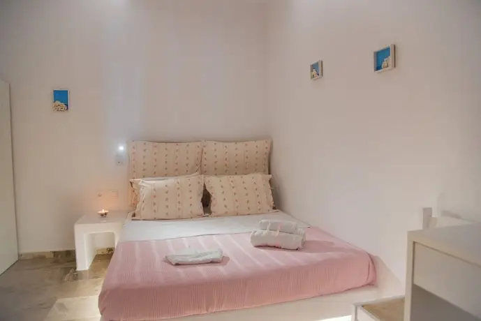 Eleana Studios Paros 