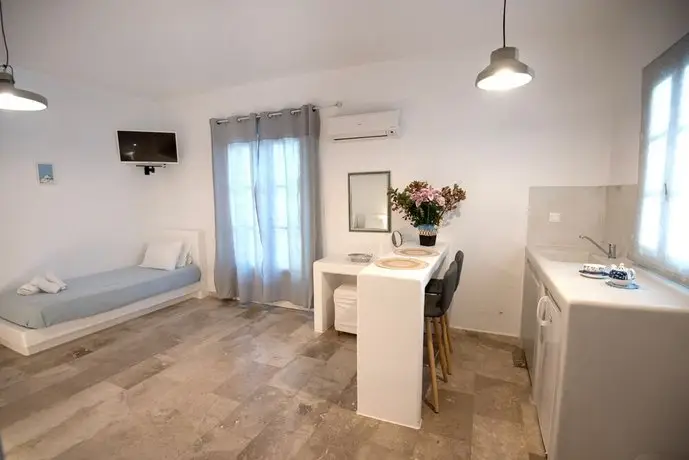 Eleana Studios Paros 