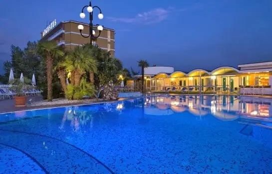 Hotel Terme Augustus Swimming pool