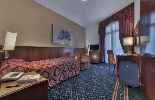 Hotel Terme Augustus room