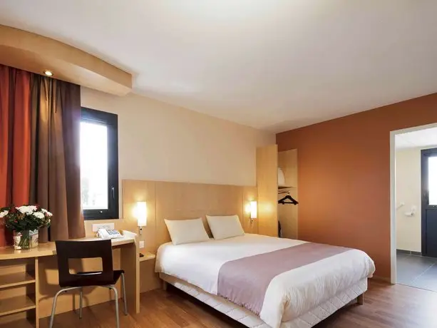 Ibis Guingamp 