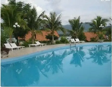Lak Resort Buon Ma Thuot Swimming pool