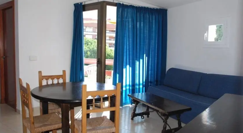 Apartamentos Corcega Palmyra 