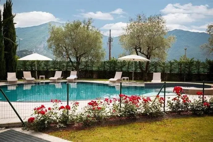 Hotel Garni Al Frantoio Swimming pool