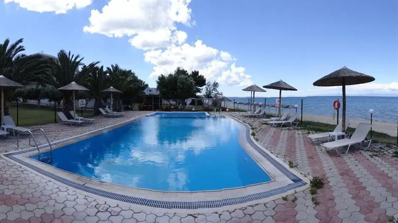Kopsis Beach Hotel Swimming pool