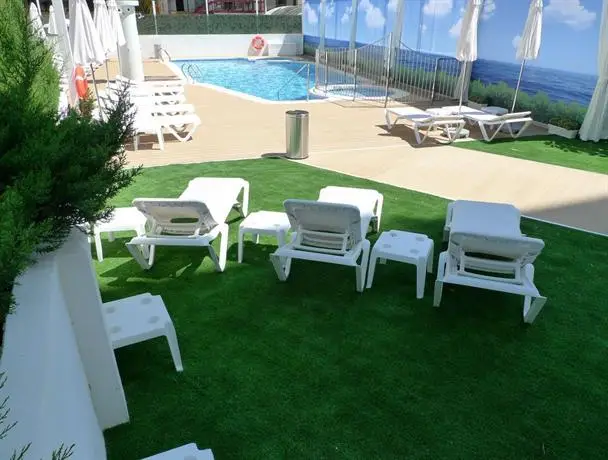 Riviera Beachotel - Adults Only 