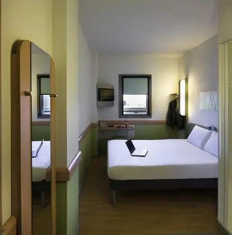 Ibis Budget Madrid Vallecas 