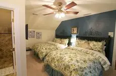 Southern Grace Bed & Breakfast 