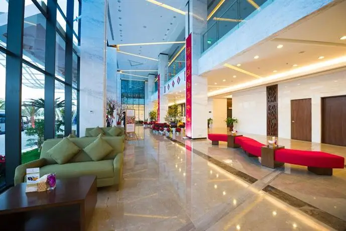 Grand Tourane Hotel Da Nang Lobby