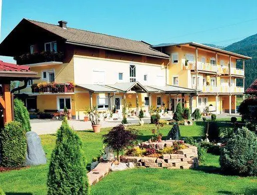 Hotel-Garni Zerza