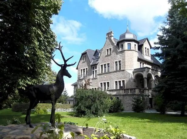 Schlosshotel Stecklenberg 