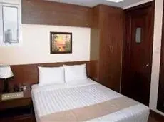 Crystal Hotel Nha Trang room