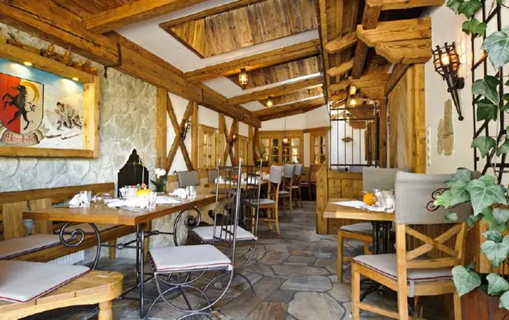 Hotel Gasthof Perauer Bar / Restaurant