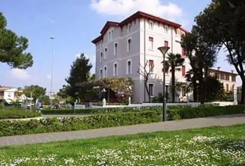 Hotel Giardinetto Desenzano del Garda