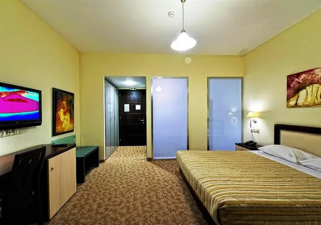 Kallirroe Hotel room