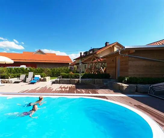 Landgasthof Hubertus Ruderatshofen Swimming pool
