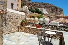 Goulas Traditional Guesthouse 