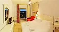 Anemolia Resort and Spa room