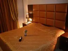 Meliton Inn Hotel & Suites room