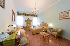 Hotel Mignon Venice 