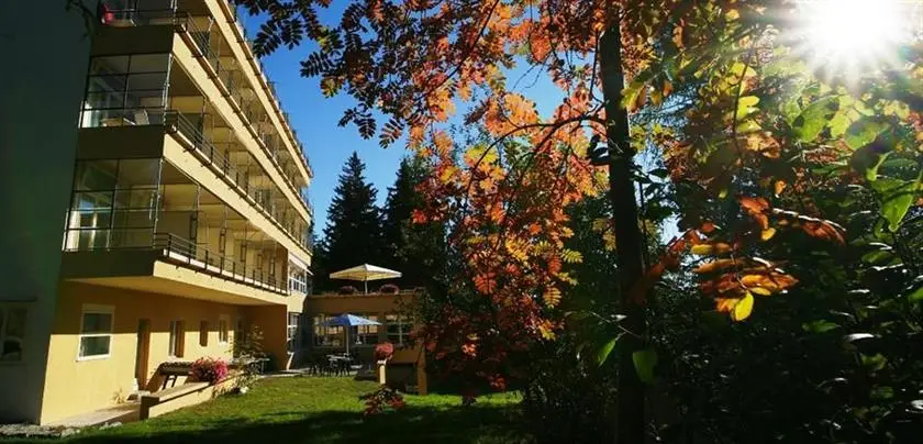 Crans-Montana Youth Hostel