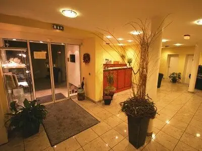 Hotel Zur Post Odenthal Lobby