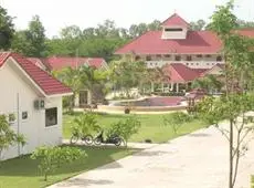 Lake Villas Resort Bang Lamung 