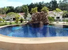 Lake Villas Resort Bang Lamung 