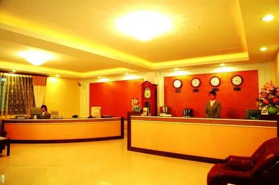 NYY Holiday Hotel Zhaoqing