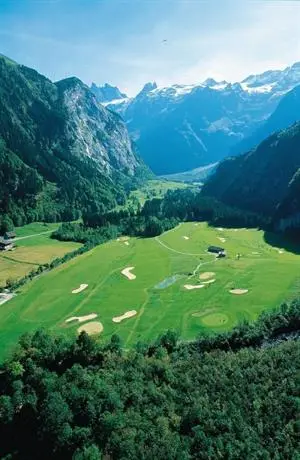 Hotel Schweizerhof Engelberg Golf course