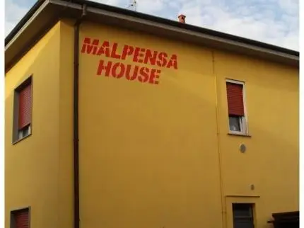 Malpensa House 3 B&B Cardano Al Campo 