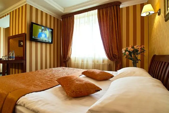 Sonata Hotel Lviv 