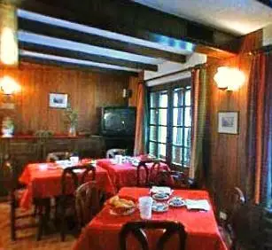 Hotel Perruquet Valtournenche Bar / Restaurant
