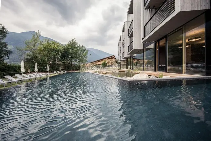 Hotel Sand Kastelbell-Tschars Swimming pool