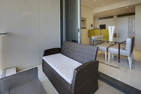 Lawhill Luxury Apartments - V & A Waterfront Lobby