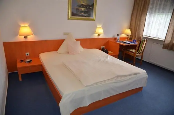 Hotel Pirsch room