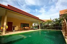 Thai Thani Pool Villa Resort 