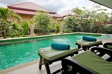 Thai Thani Pool Villa Resort 