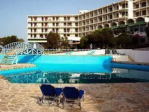 Costa Perla Hotel Beach