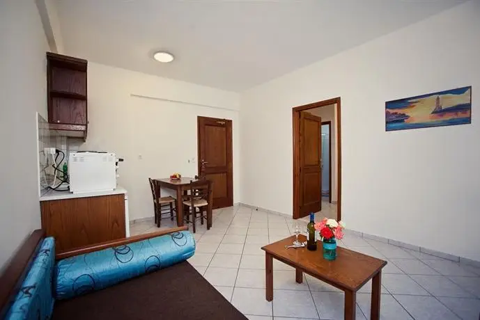 Niriides Hotel Apartments Studios 