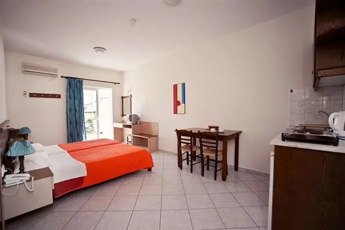 Niriides Hotel Apartments Studios 