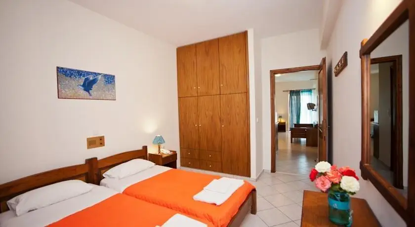 Niriides Hotel Apartments Studios 