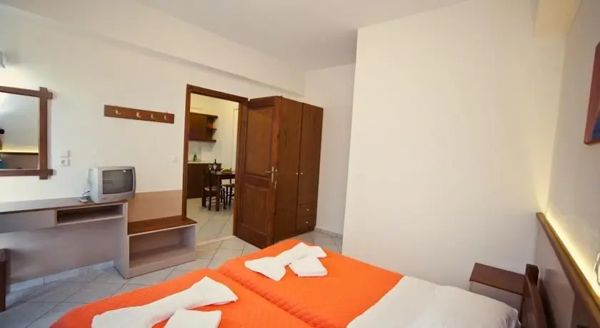 Niriides Hotel Apartments Studios 