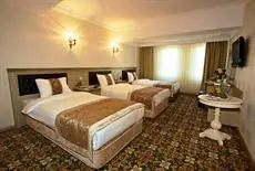 Marmaray Hotel room