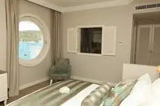 Yacht Classic Hotel - Boutique Class 