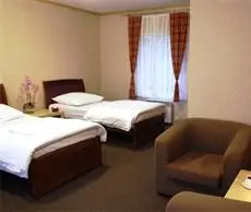 Hotel MCM Poznan room